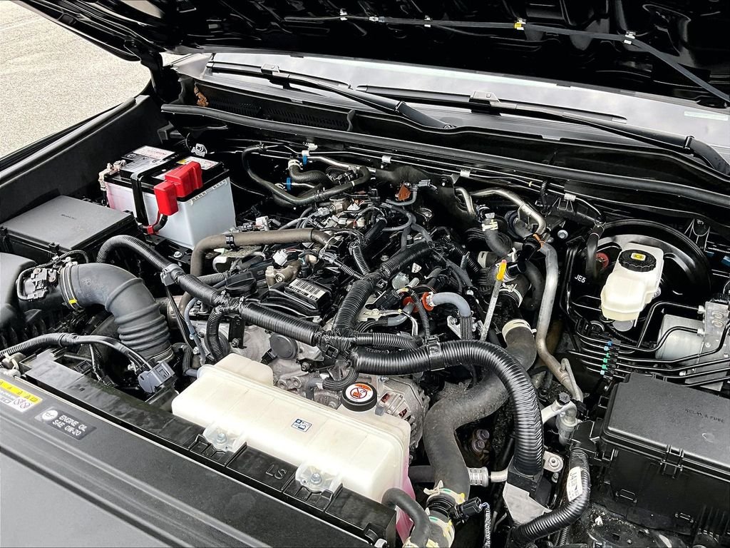 Used 2025 Black Toyota SR5 image 35