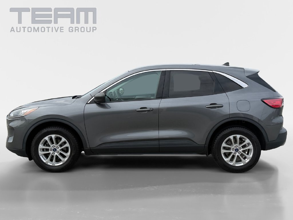 Used 2022 Gray Ford SE image 4