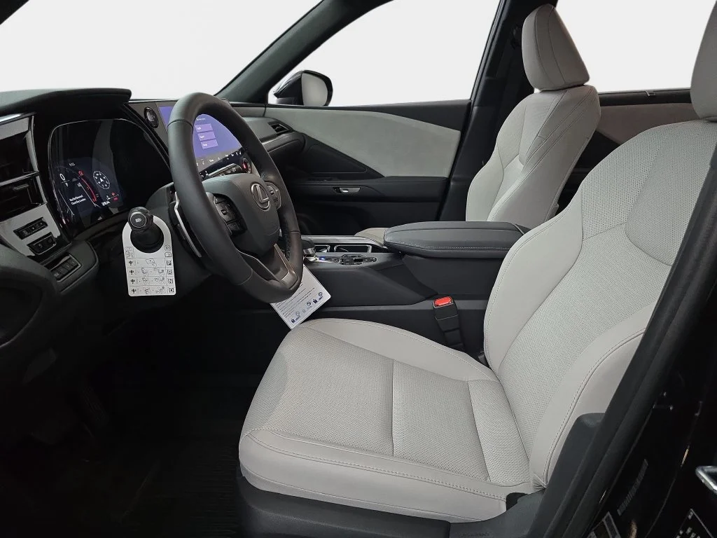 New 2026 Caviar Lexus PREMIUM AWD image 15