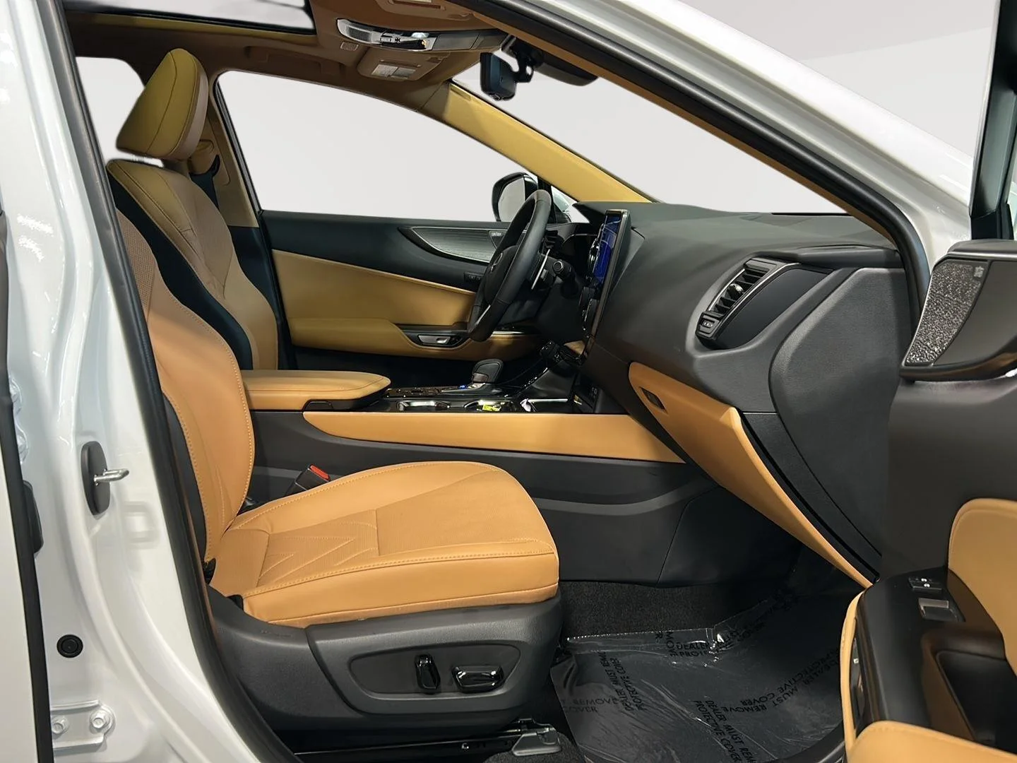 Certified Used 2026 Ultra White Lexus Luxury image 15