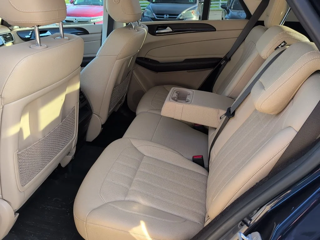 Used 2017 Lunar Blue Metallic Mercedes-Benz GLE 350 image 25