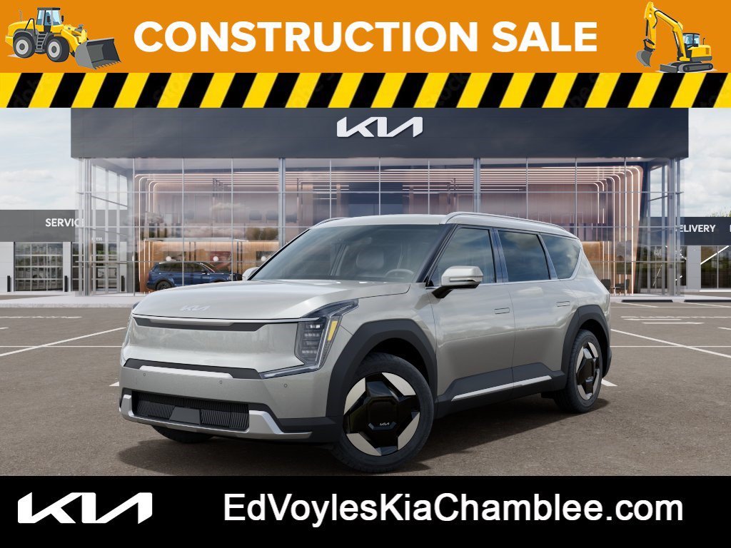 New 2026 Ivory Silver Kia Wind AWD image 1