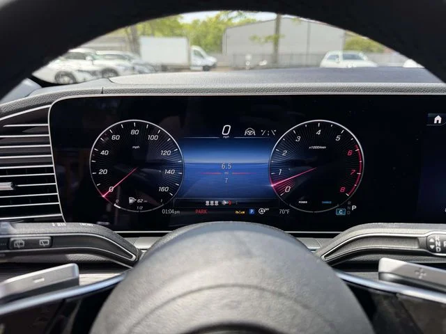 New 2026 Black Mercedes-Benz GLE 450 image 3
