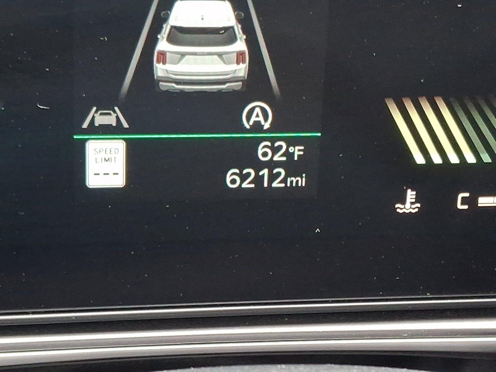 Used 2025 Wolf Gray - C7S Kia EX image 20