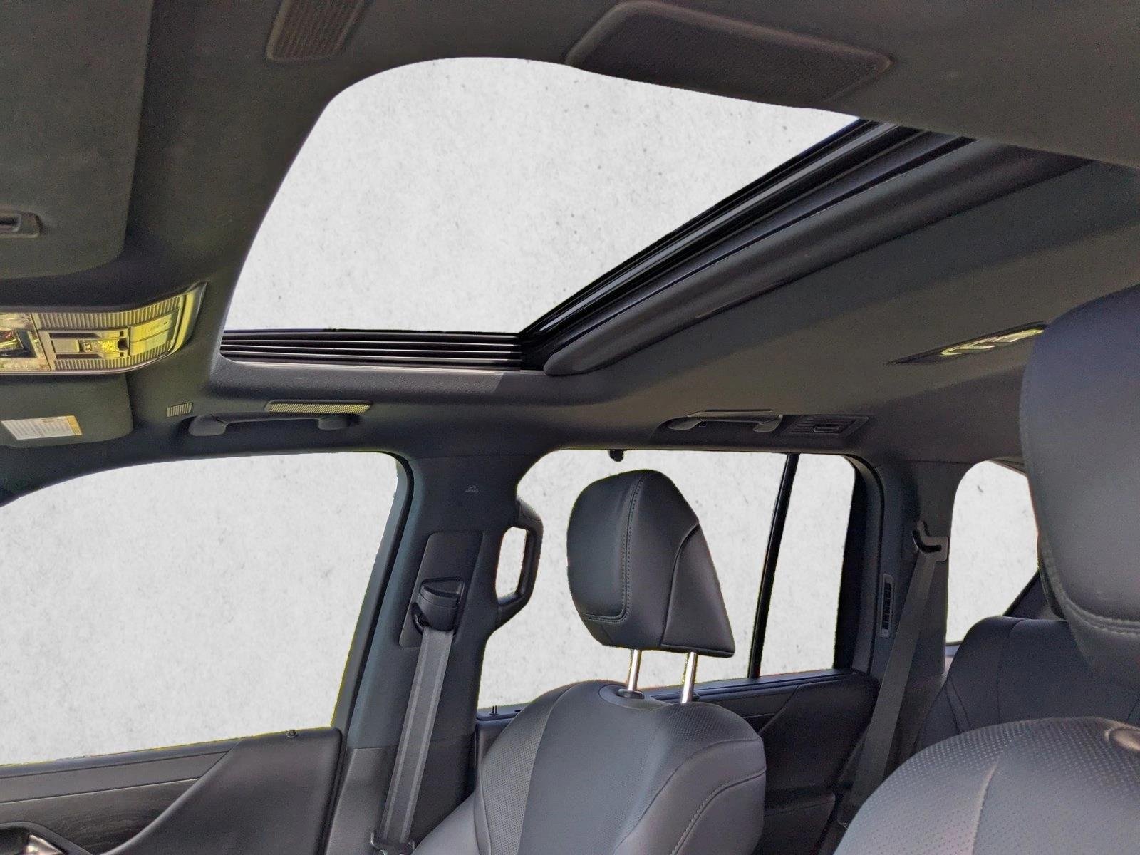 2025 Lexus LX Overtrail - Photo 15