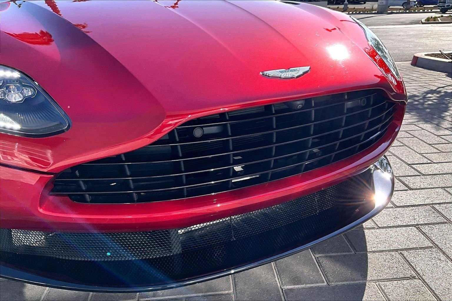 Used 2023 Red Aston Martin Base image 27