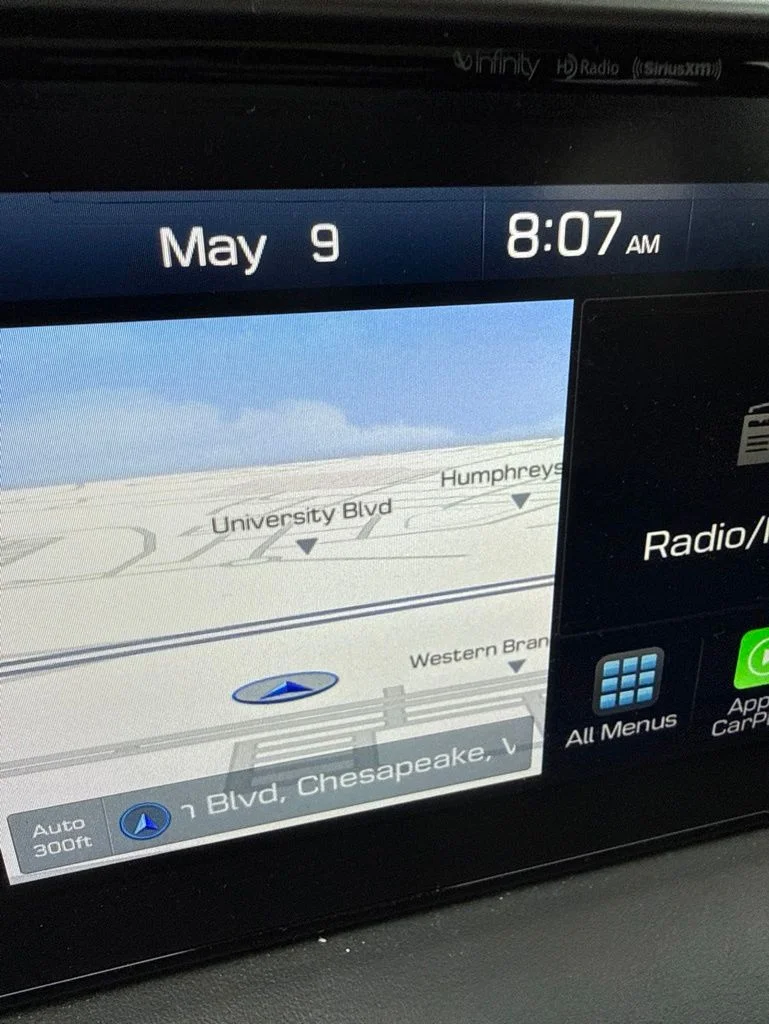 Used 2021 Blue Hyundai Ultimate image 11
