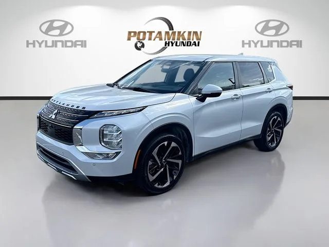 2023 Mitsubishi Outlander