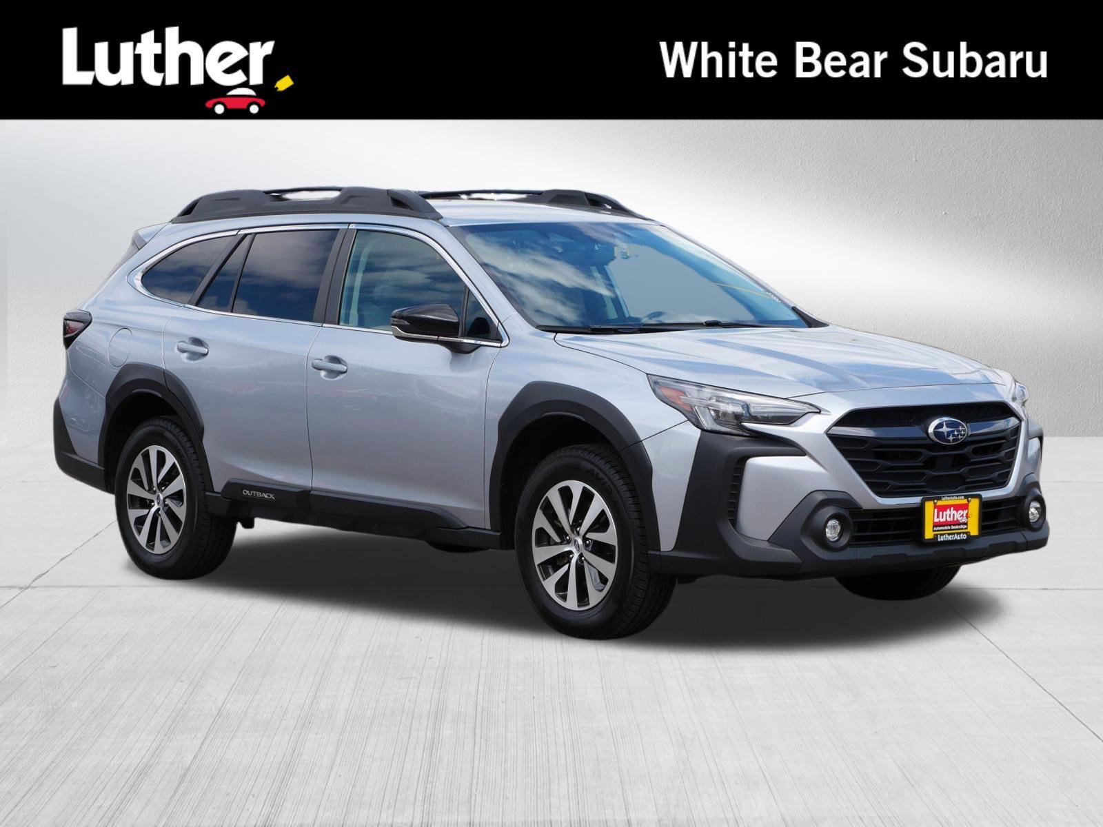 2024 Subaru Outback Premium's photo