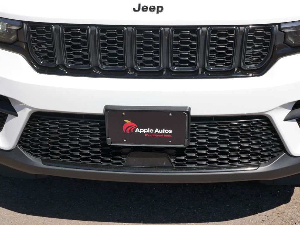 Certified Used 2023 White Jeep Altitude X image 8