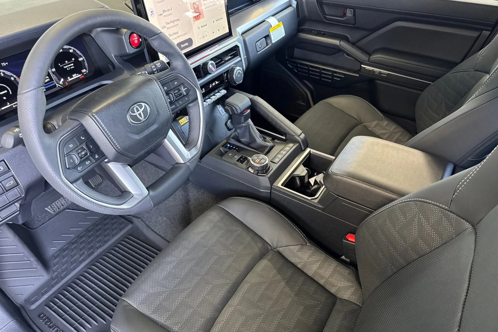Certified Used 2026 Everest Toyota TRD Off Road Premium image 9