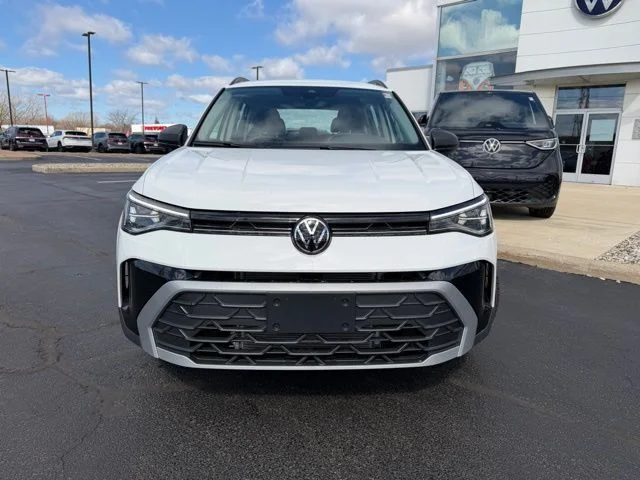 New 2026 White Volkswagen 1.5T S image 2