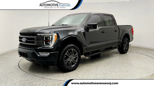 2022 Ford F-150 LARIAT 4WD SuperCrew 5.5' Box w/ 502A, 3.5L EcoBoost & Moonroof