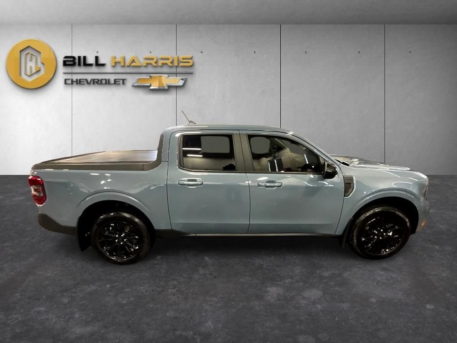 Used 2024 Gray Ford Lariat image 10