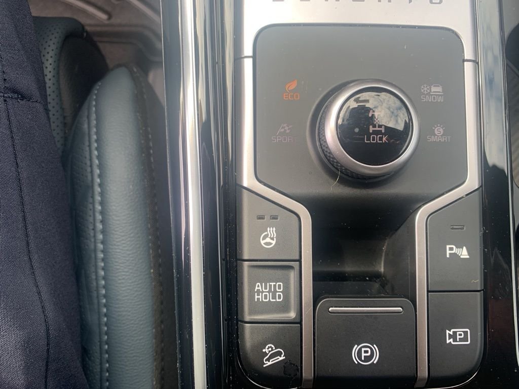 Used 2025 Blue Kia SX Prestige image 30