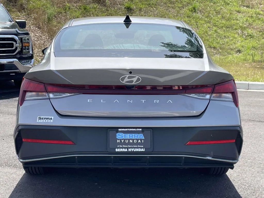 Certified Used 2024 Silver Hyundai SE image 4