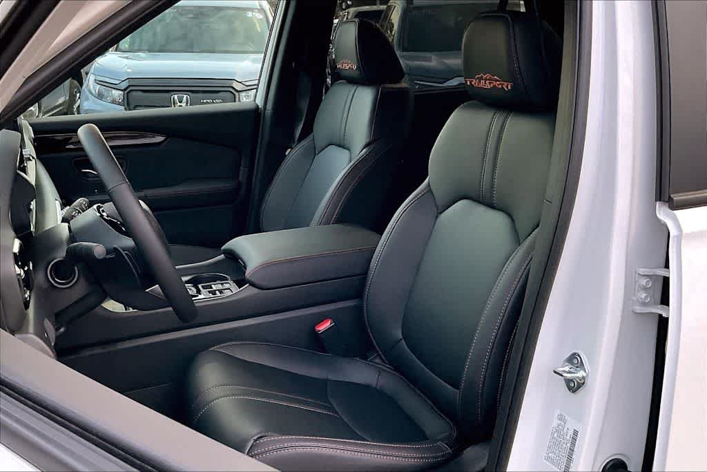 2025 Honda Pilot TrailSport - Photo 10