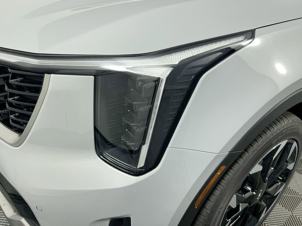 2026 Kia Sorento EX - Photo 11