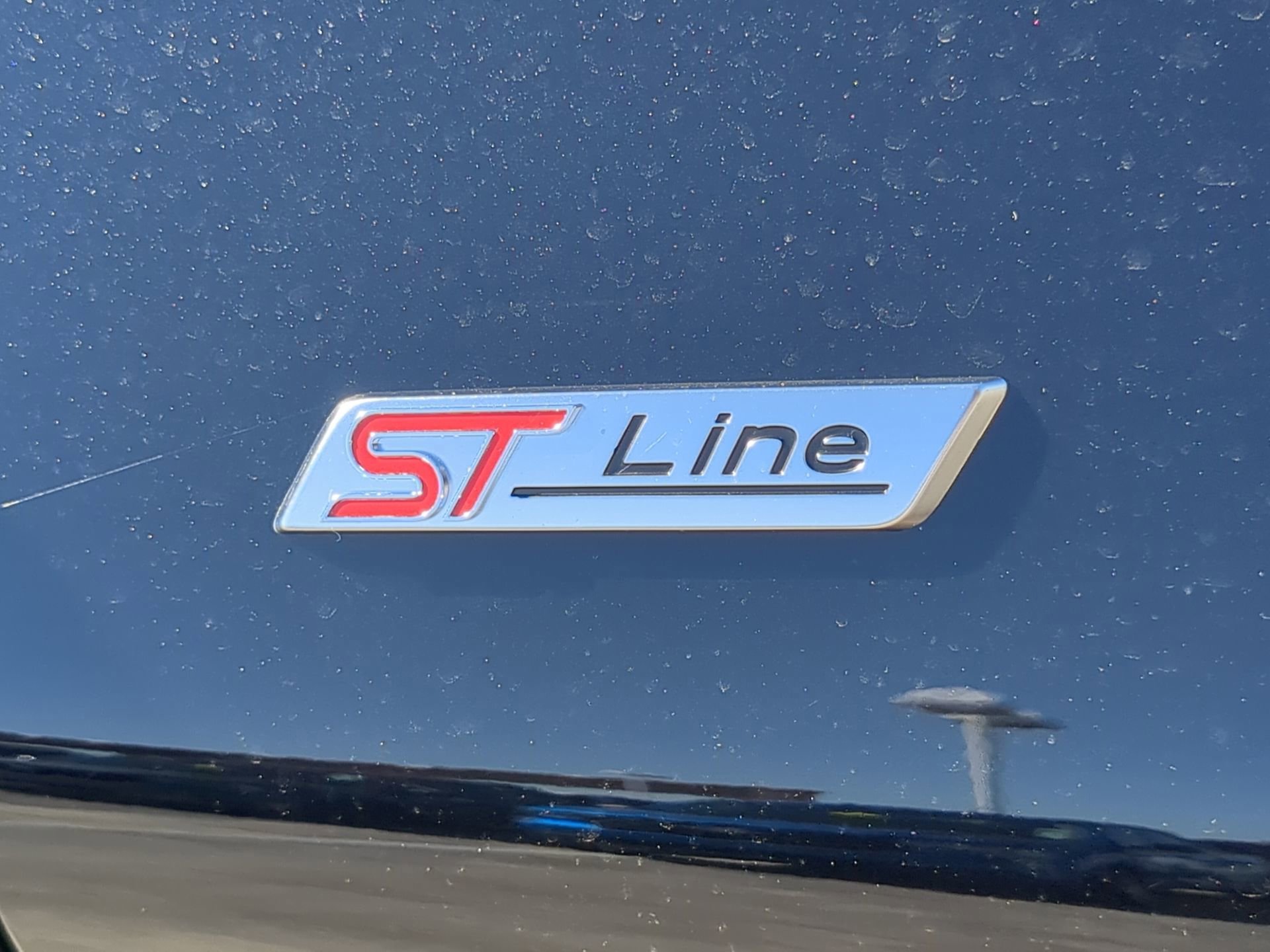 New 2026 Agate Black Metallic Ford ST-Line image 45