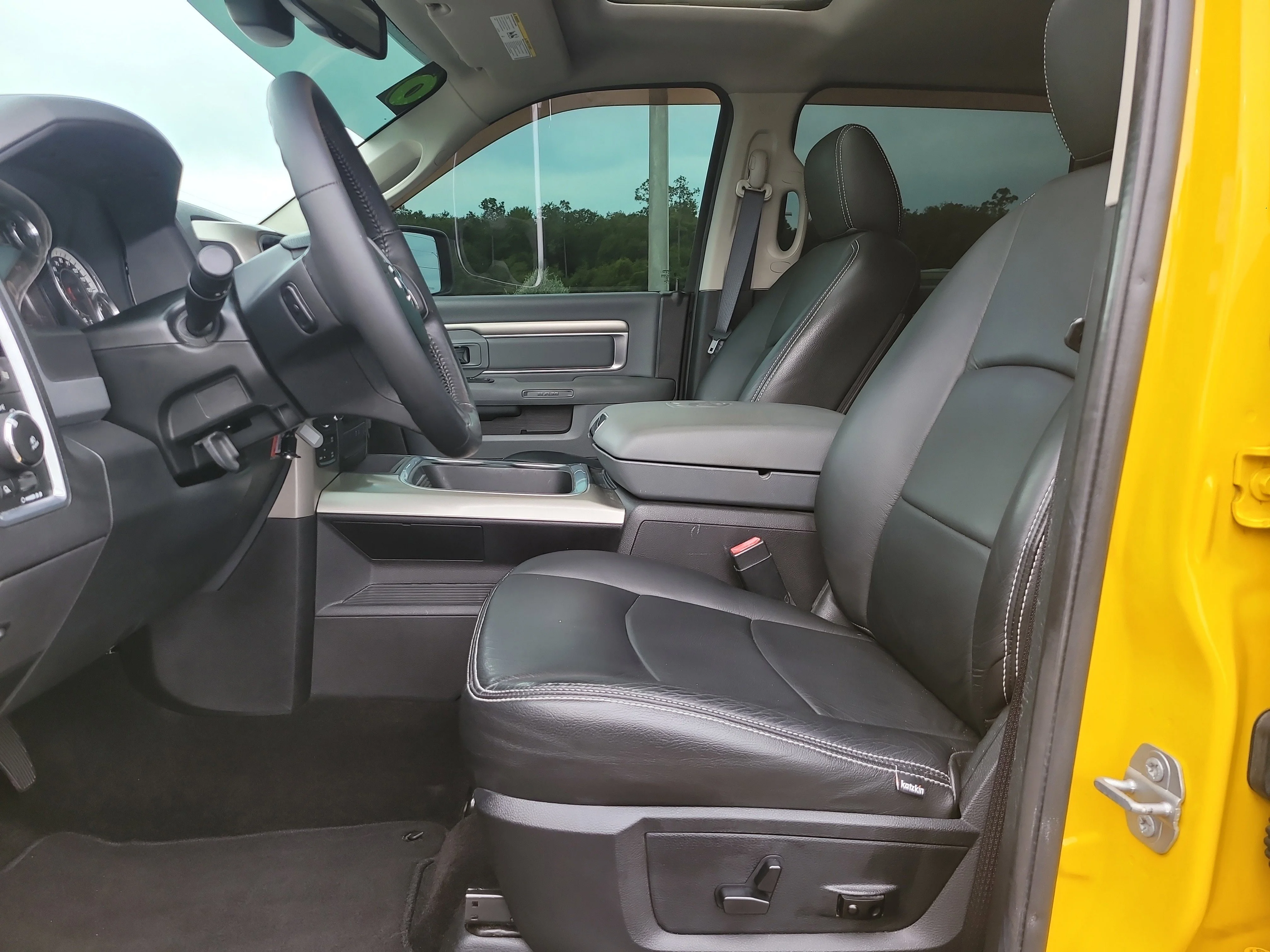 Used 2016 Detonator Yellow Clearcoat Ram Big Horn image 18