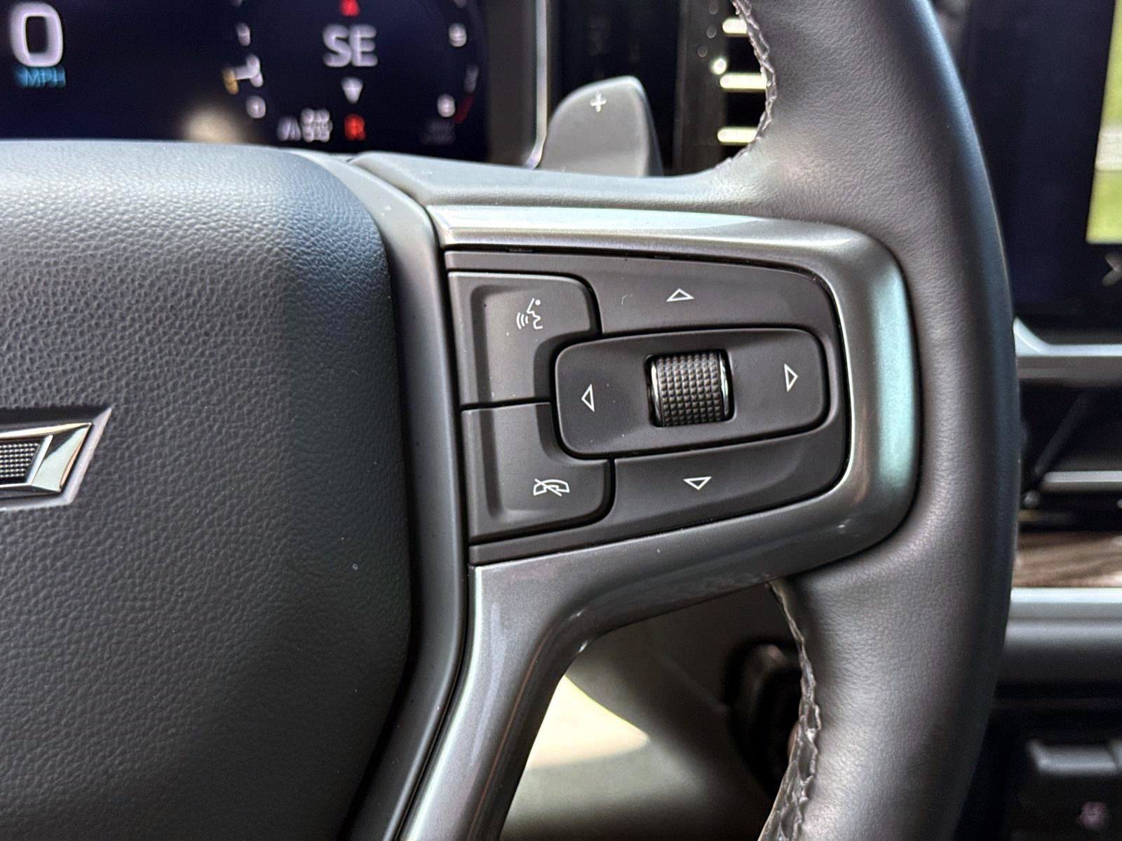 Used 2026 Summit White Chevrolet LT Trail Boss image 32
