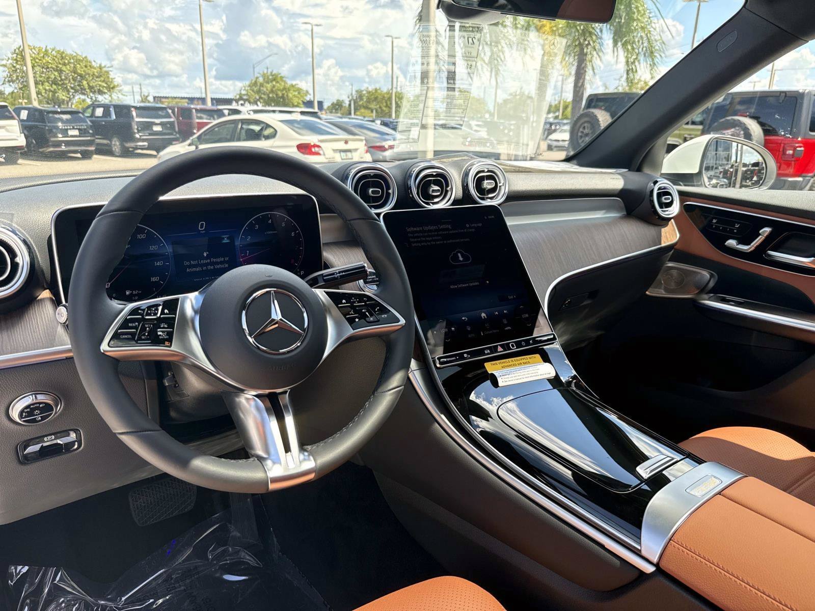 New 2027 Polar White Mercedes-Benz 300 SUV image 16