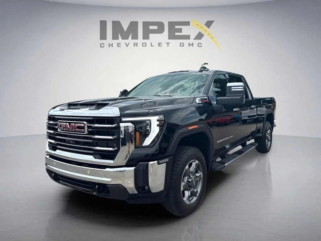 Used 2026 Onyx Black GMC SLT image 1