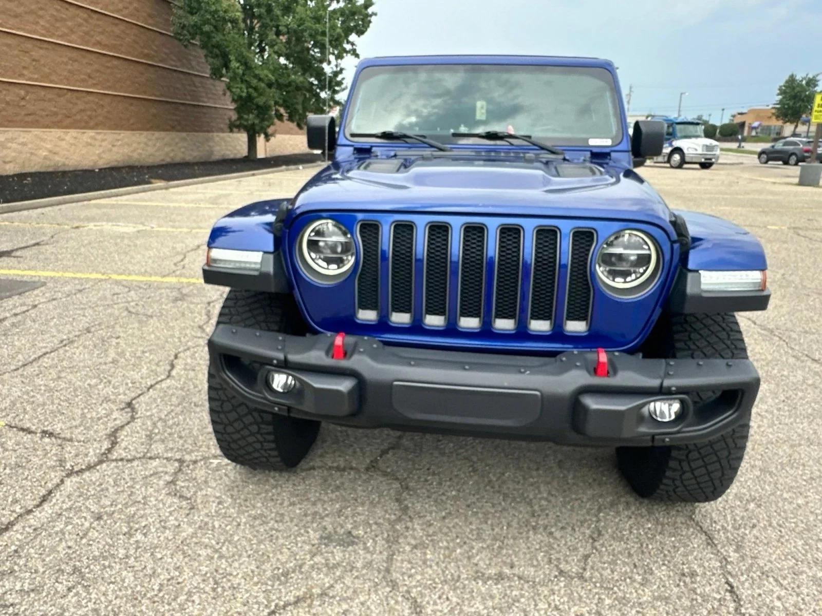 Used 2020 Ocean Blue Metallic Clearcoat Jeep Rubicon image 14