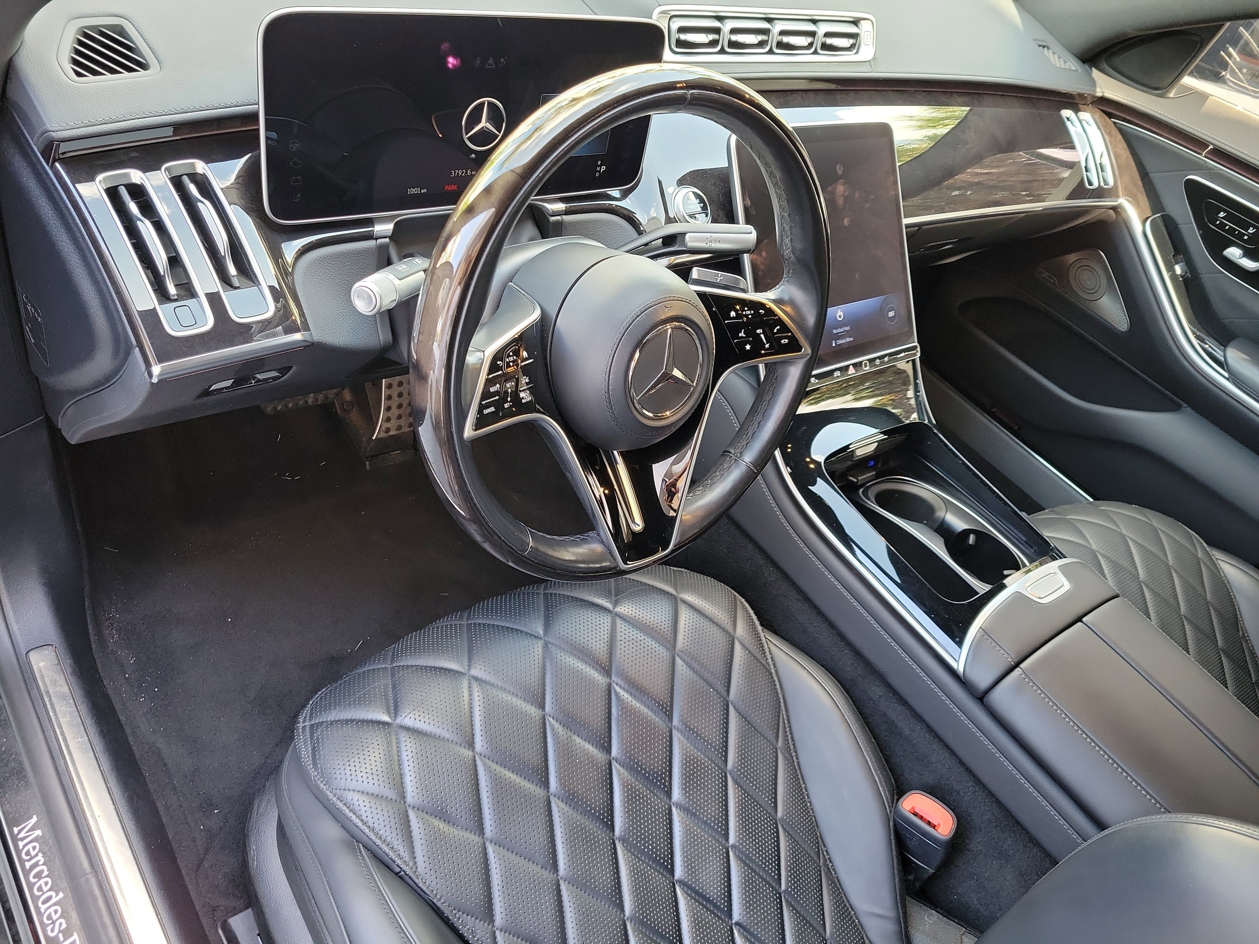 Used 2023 Black Mercedes-Benz S 580 image 21