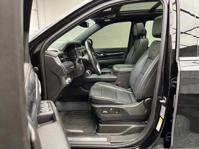 Used 2023 Onyx Black GMC Denali image 3