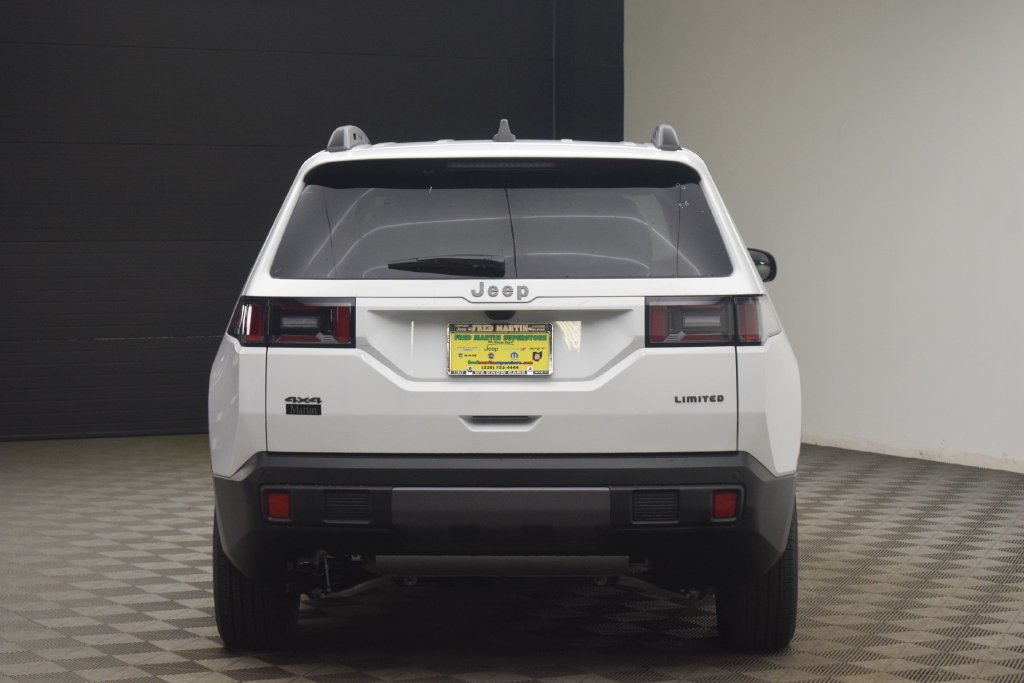 New 2026 Bright White Clear-Coat Exterior Paint Jeep Limited image 11