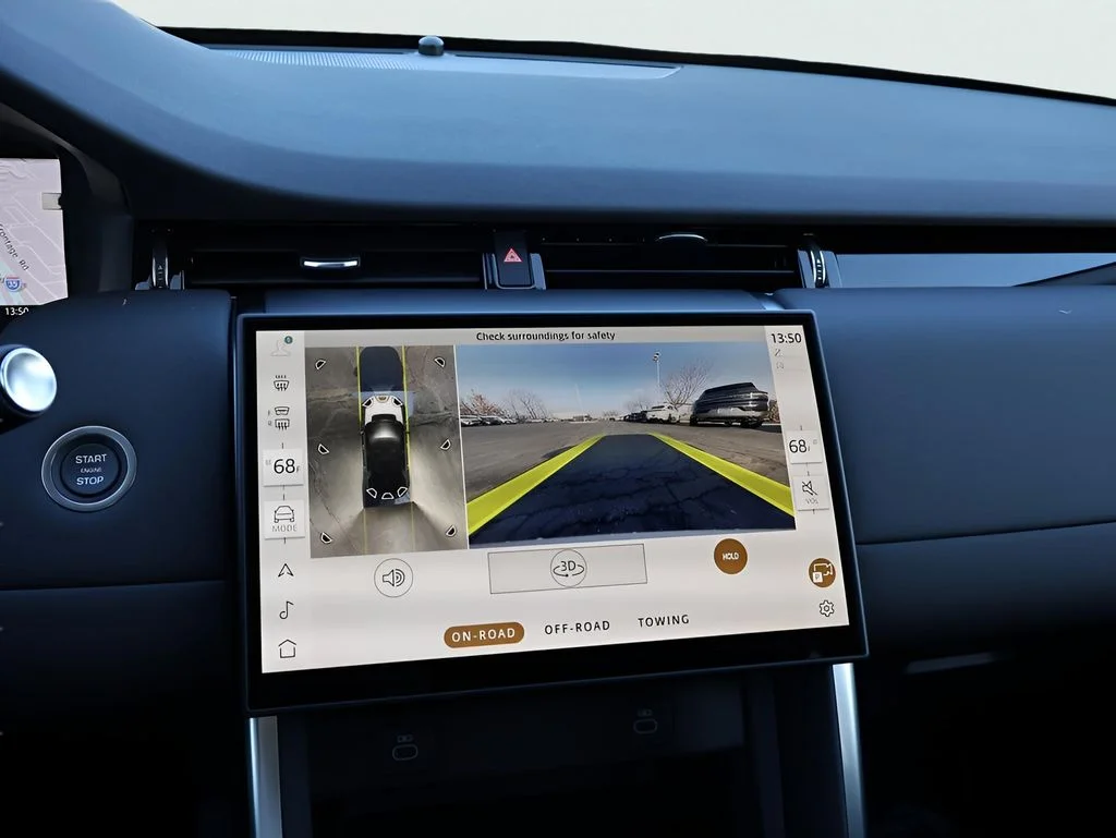 New 2025 Fuji White Land Rover S image 26