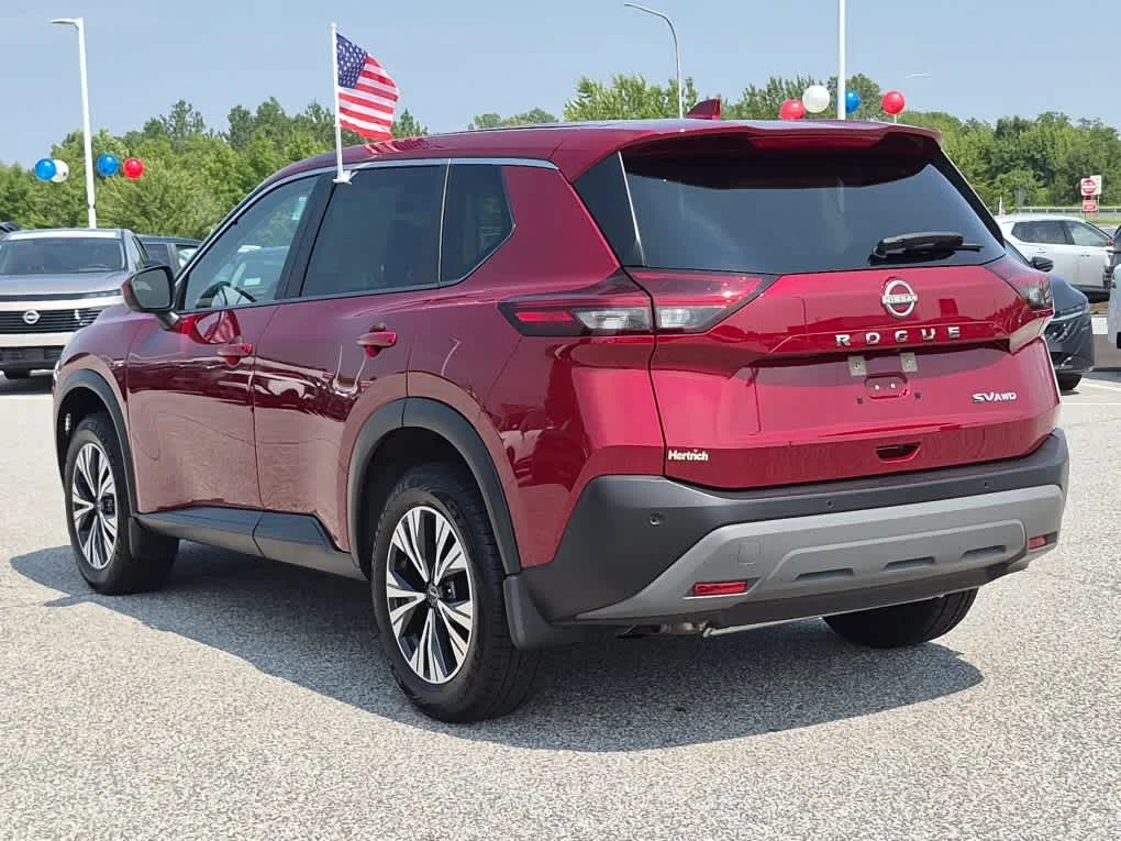 Certified Used 2023 Scarlet Ember Tintcoat Nissan SV image 4