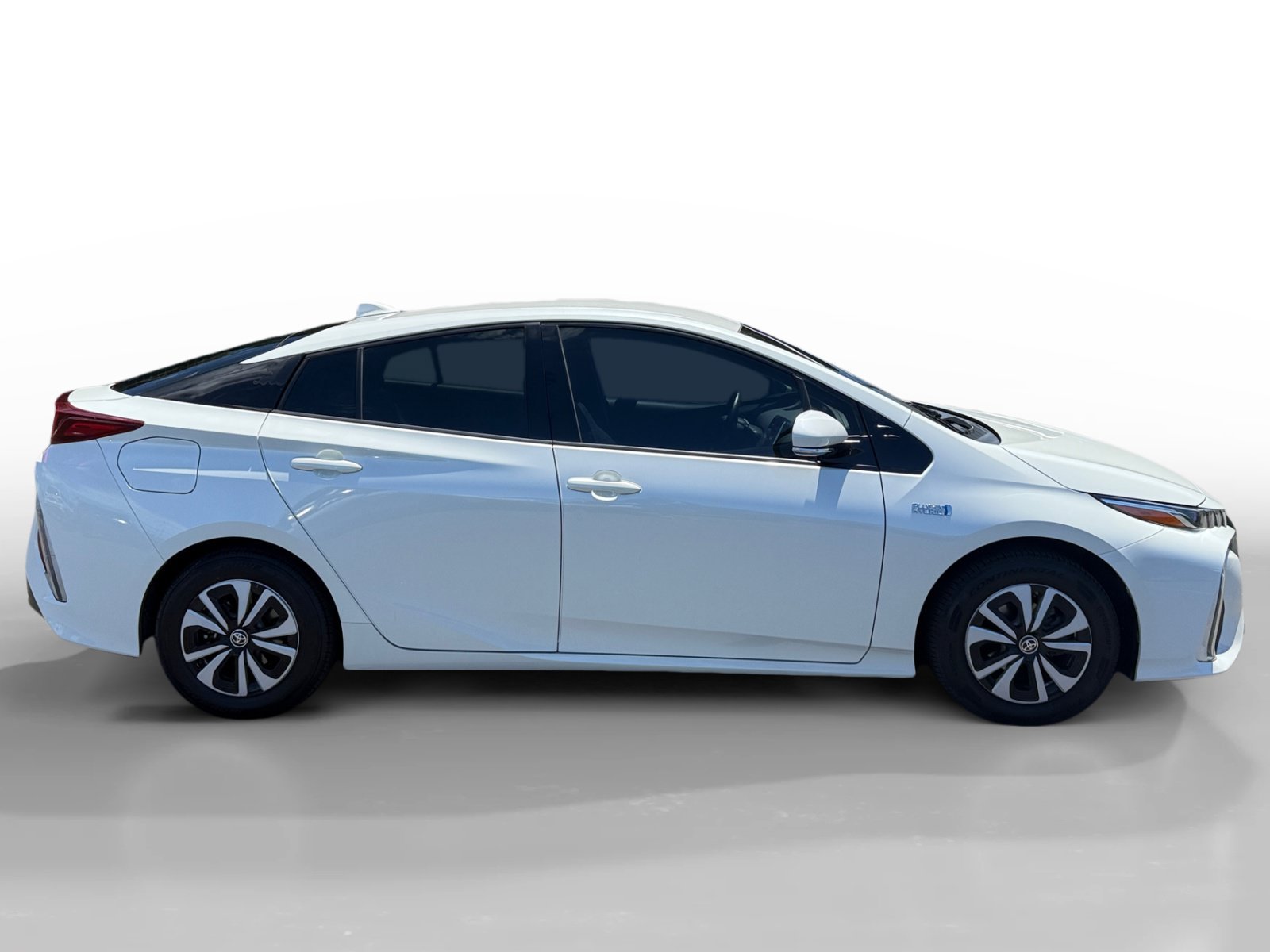 Used 2017 Blizzard Pearl Toyota Plus image 6