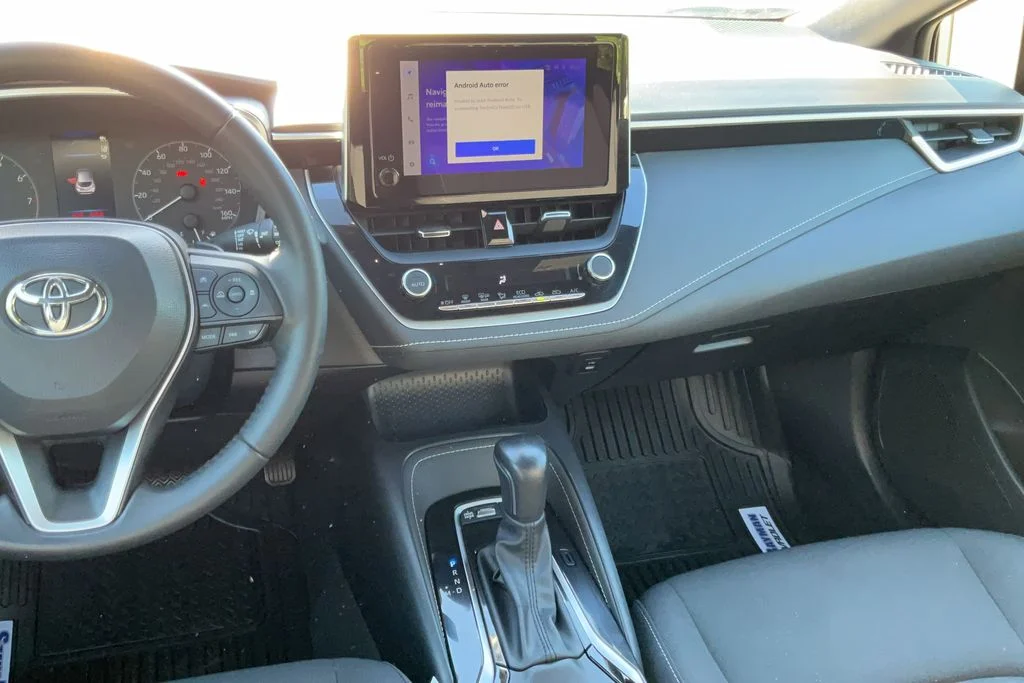2023 Toyota Corolla Hatchback SE - Photo 16