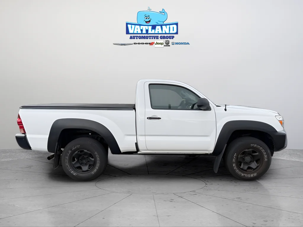 Used 2012 Super White Toyota Base image 8