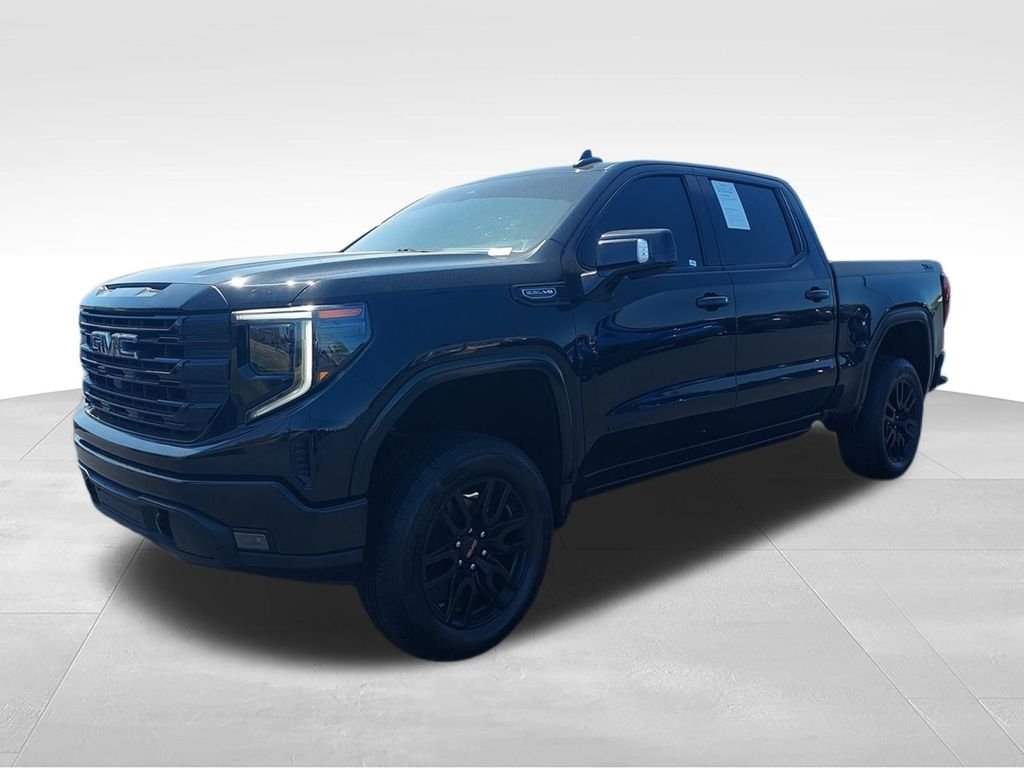 Used 2022 Black GMC Elevation image 4