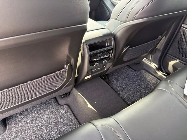 New 2026 White Jeep  image 8
