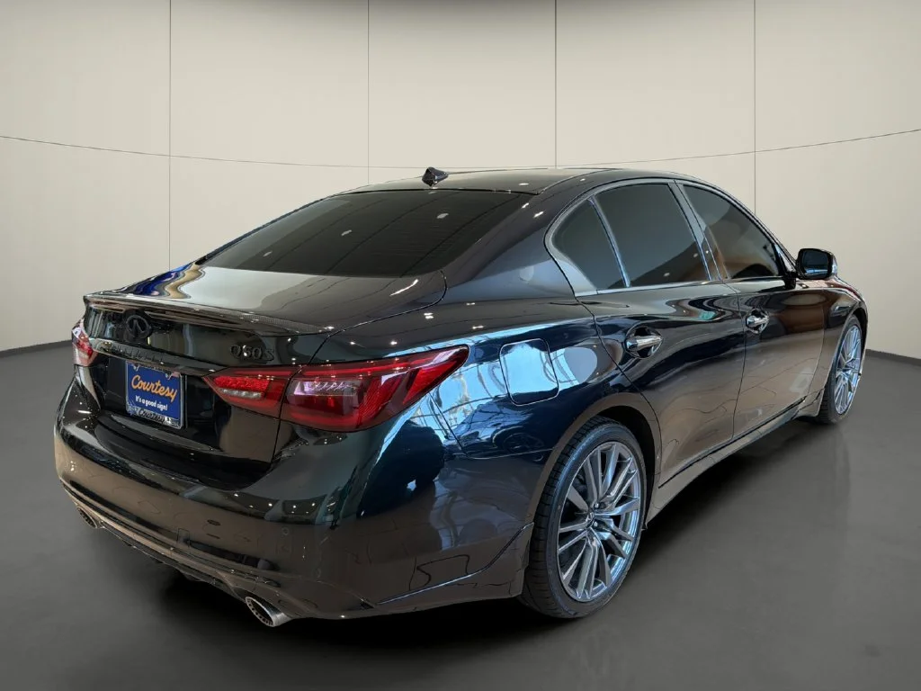Used 2023 Black INFINITI Red Sport 400 image 7