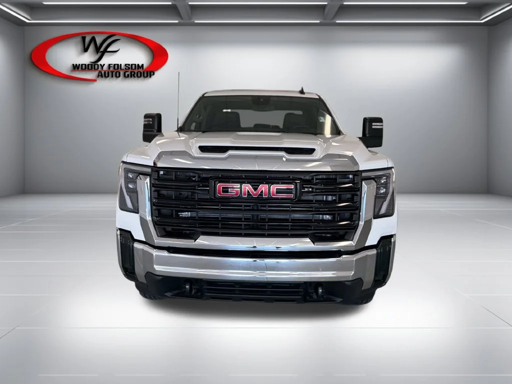 New 2026 Summit White GMC Pro image 2