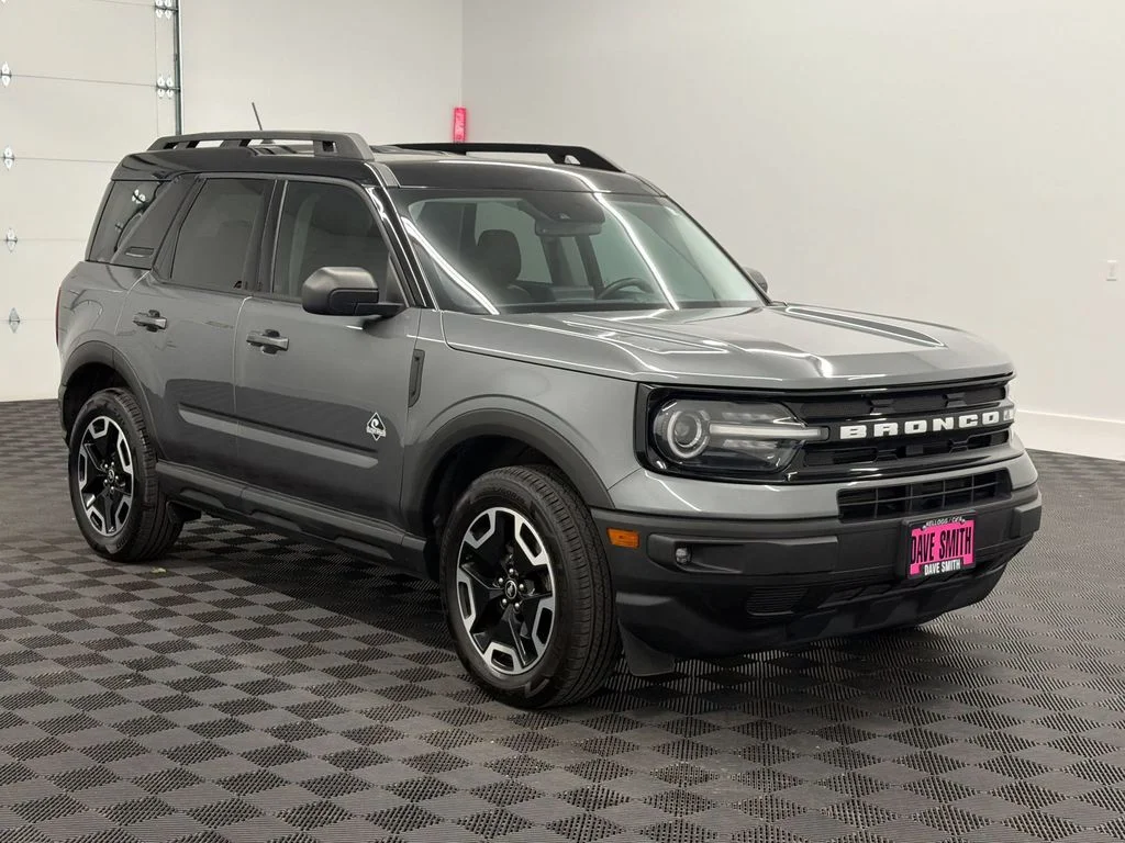 Used 2022 Carbonized Gray Metallic Ford Outer Banks image 7