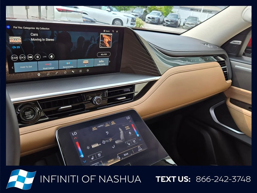 Certified Used 2025 Red INFINITI LUXE image 29