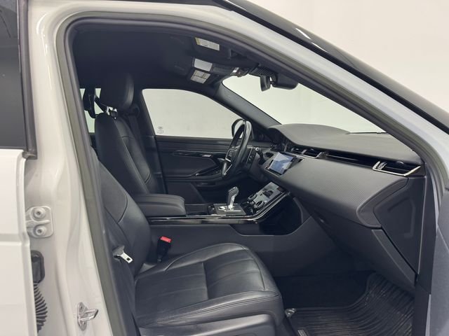 Used 2023 Fuji White Land Rover Dynamic image 17