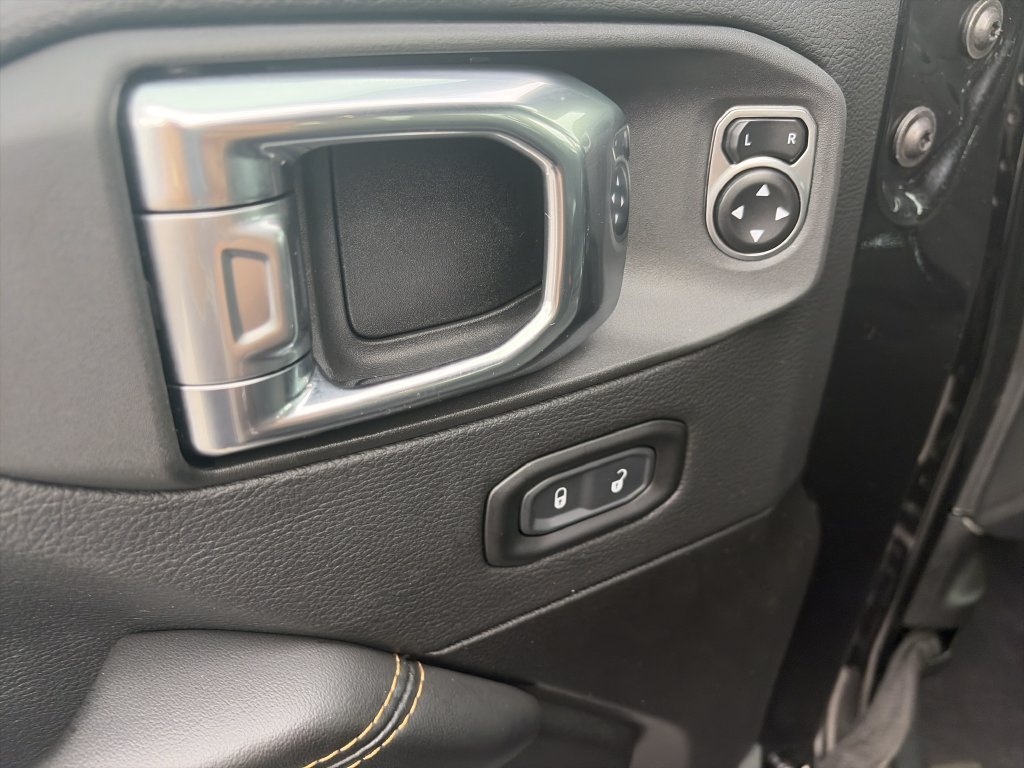 Used 2025 Black Jeep Sahara 4xe image 19