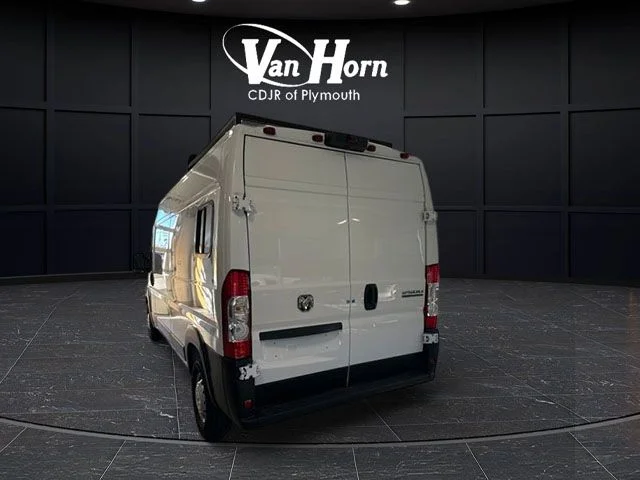 New 2023 Bright White Clear-Coat Exterior Paint RAM High Roof image 5