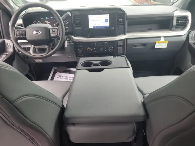 New 2026 Oxford White Ford XL image 15
