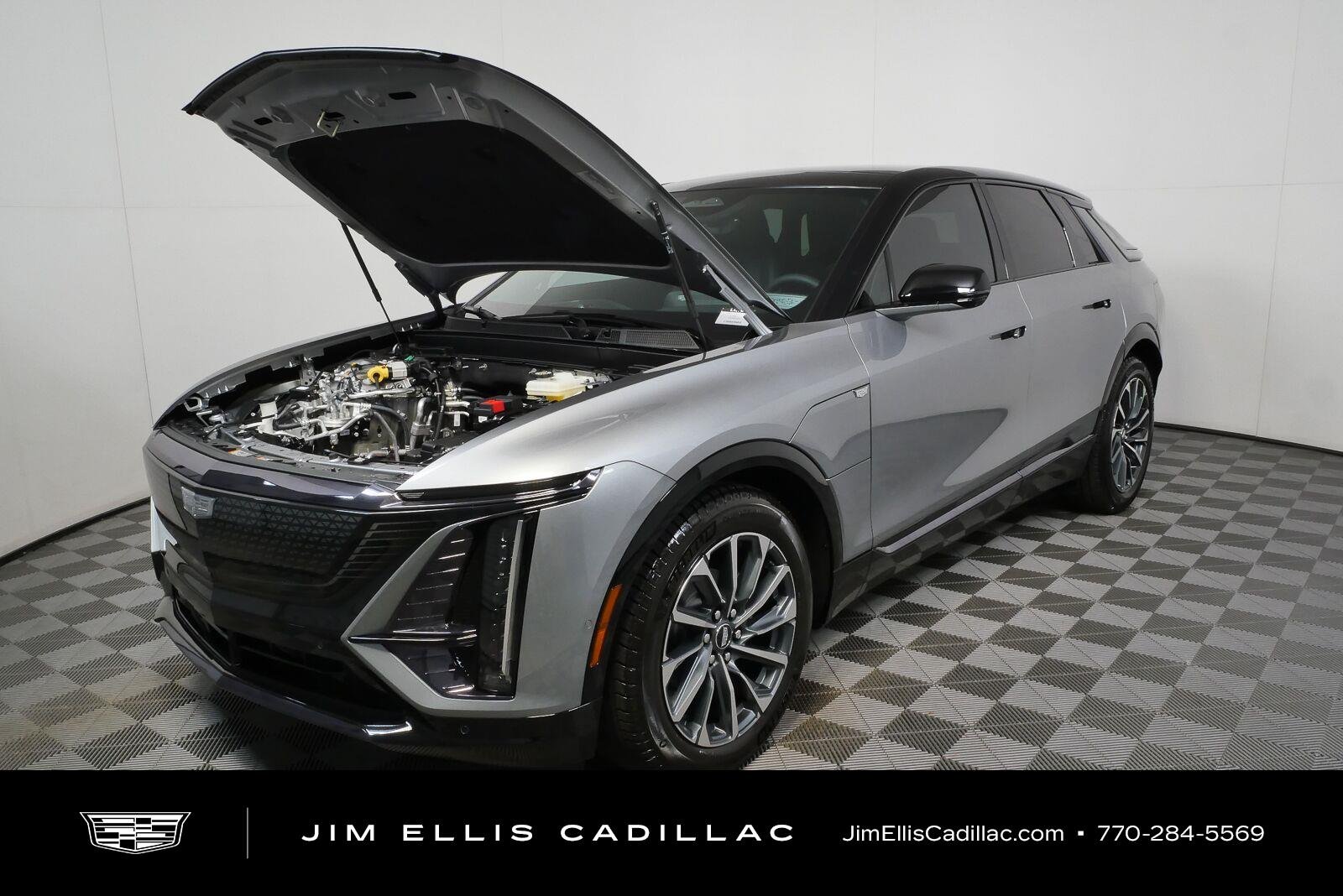 New 2027 Argent Silver Metallic Cadillac Premium Sport image 34