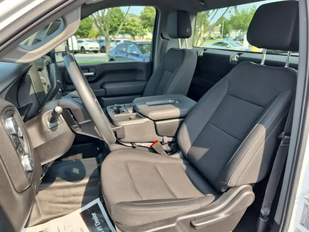 Used 2024 Summit White GMC Pro image 8
