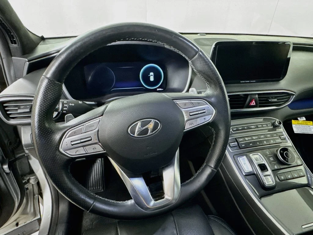 Used 2023 Silver Hyundai Calligraphy image 11