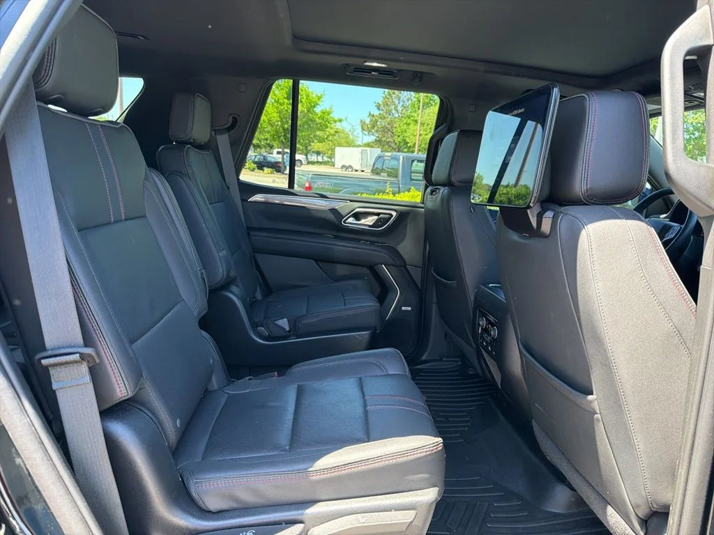Used 2023 Black Chevrolet RST image 31